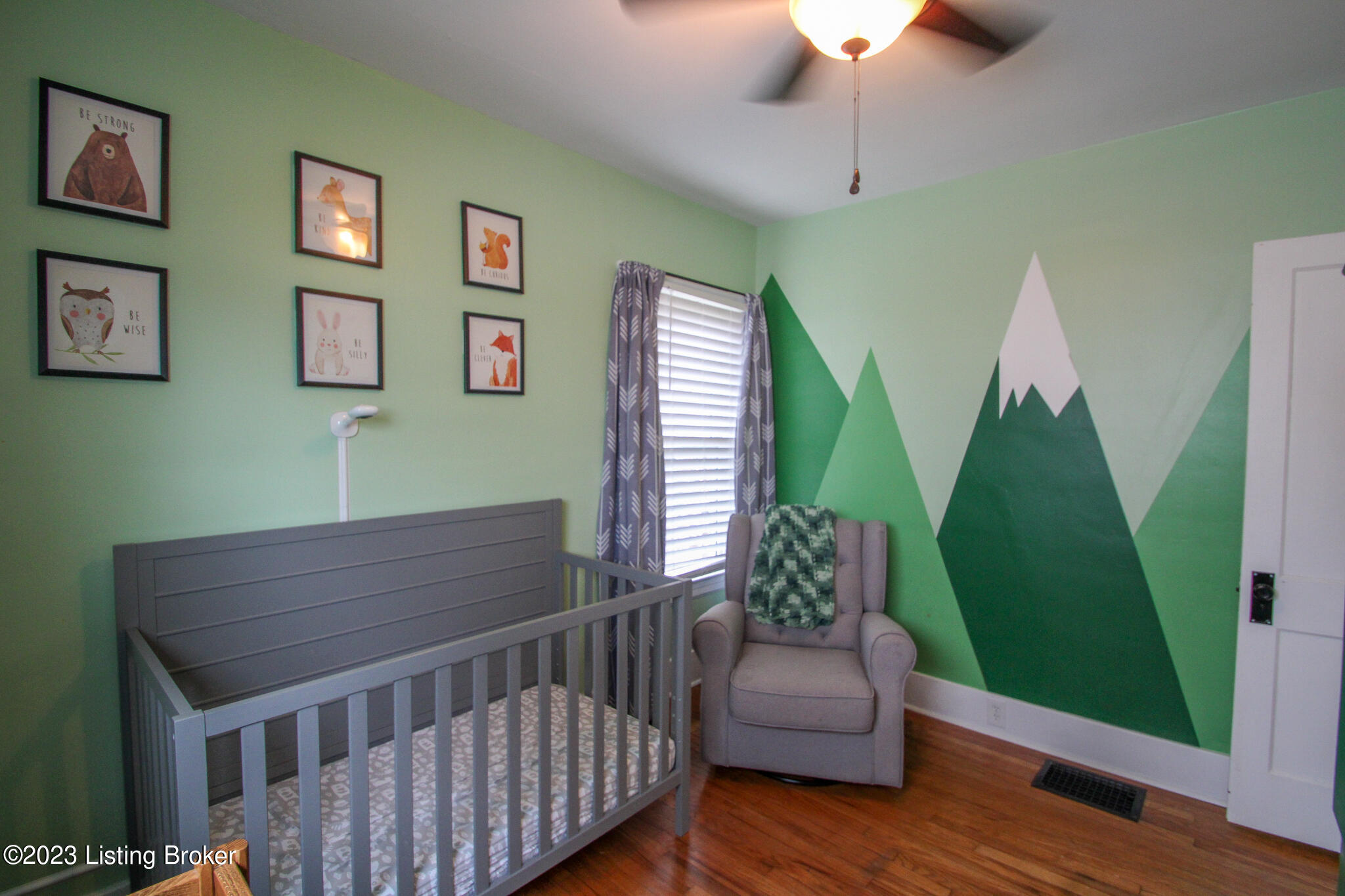 844 Reading Road Louisville, KY 40217 - Photo 11 of 28 IMG_3436-2
