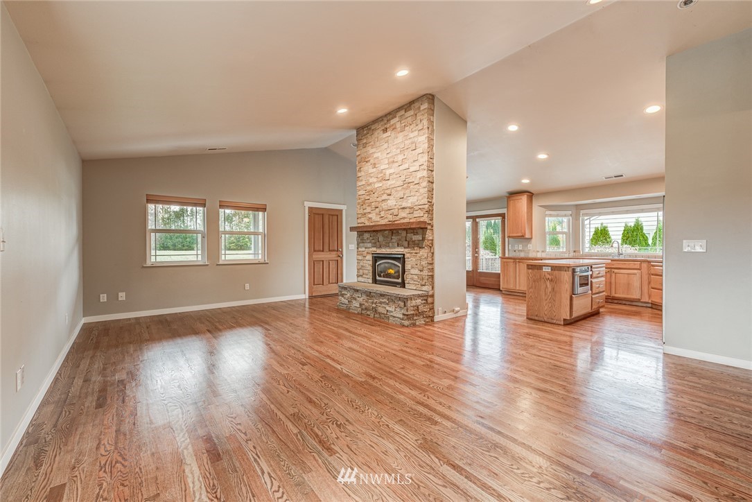 16826 Allen West Road Bow, WA 98232 - Photo 9 of 40 Gallery Image 9