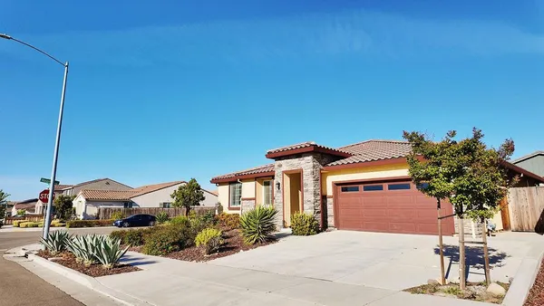 $850,000 | 3089 Palomino Way, Hollister, CA 95023
