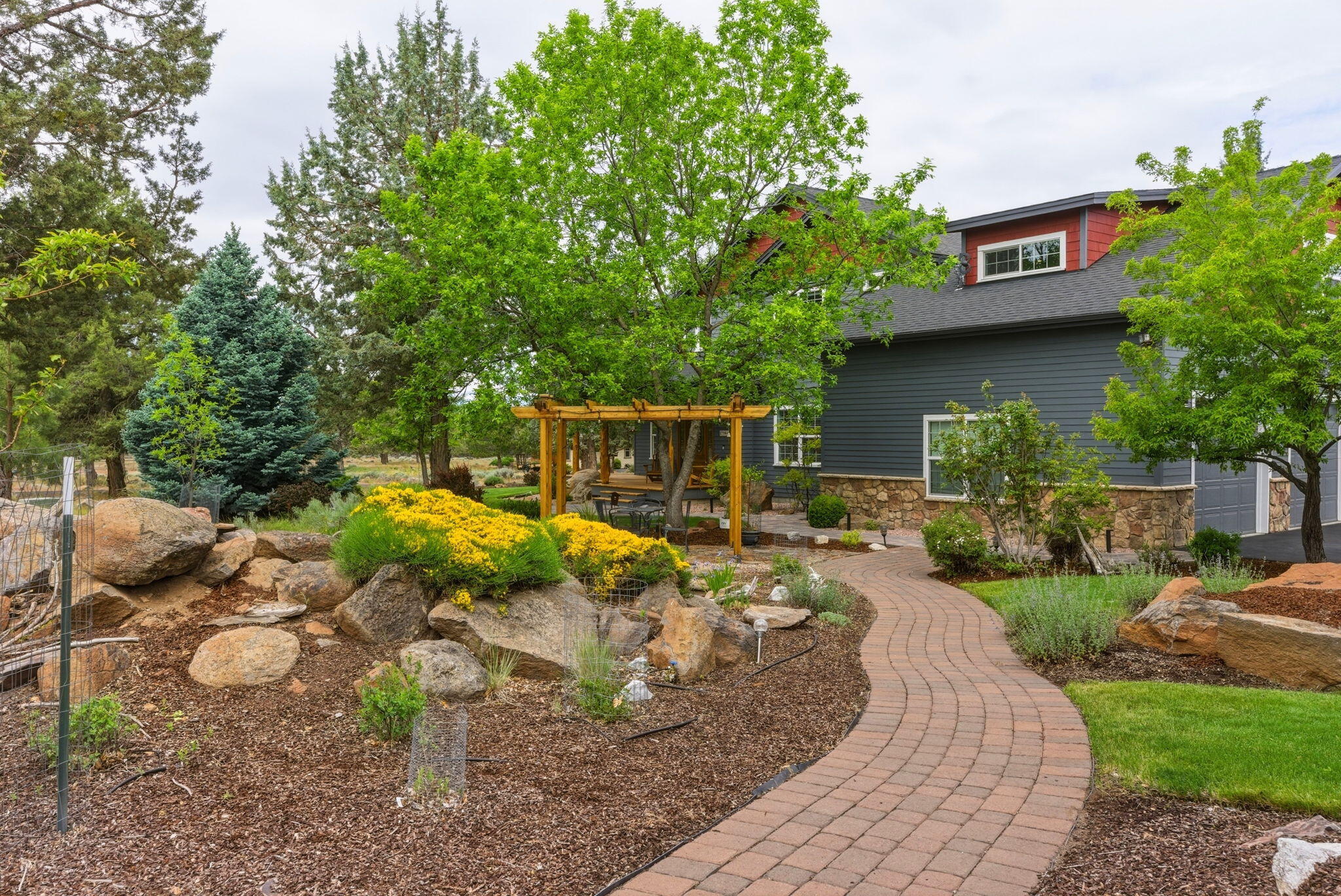 17584 Mountain View Road Sisters, OR 97759 - Photo 6 of 74