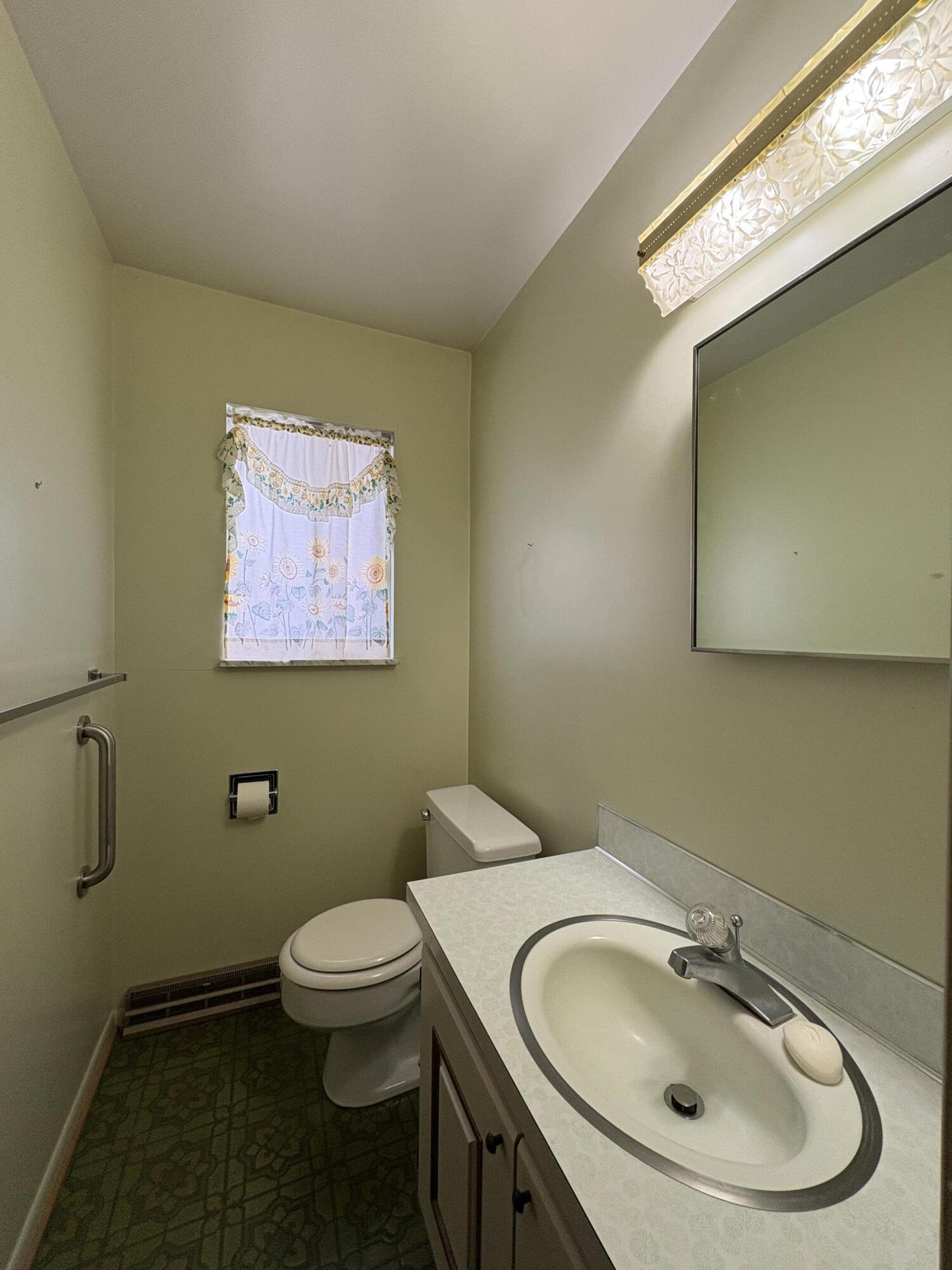 6233 Hereford Road Saline, MI 48176 - Photo 12 of 26 IMG_1854