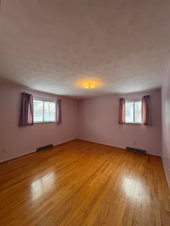 $433,000 | 6233 Hereford Road, Saline, MI 48176