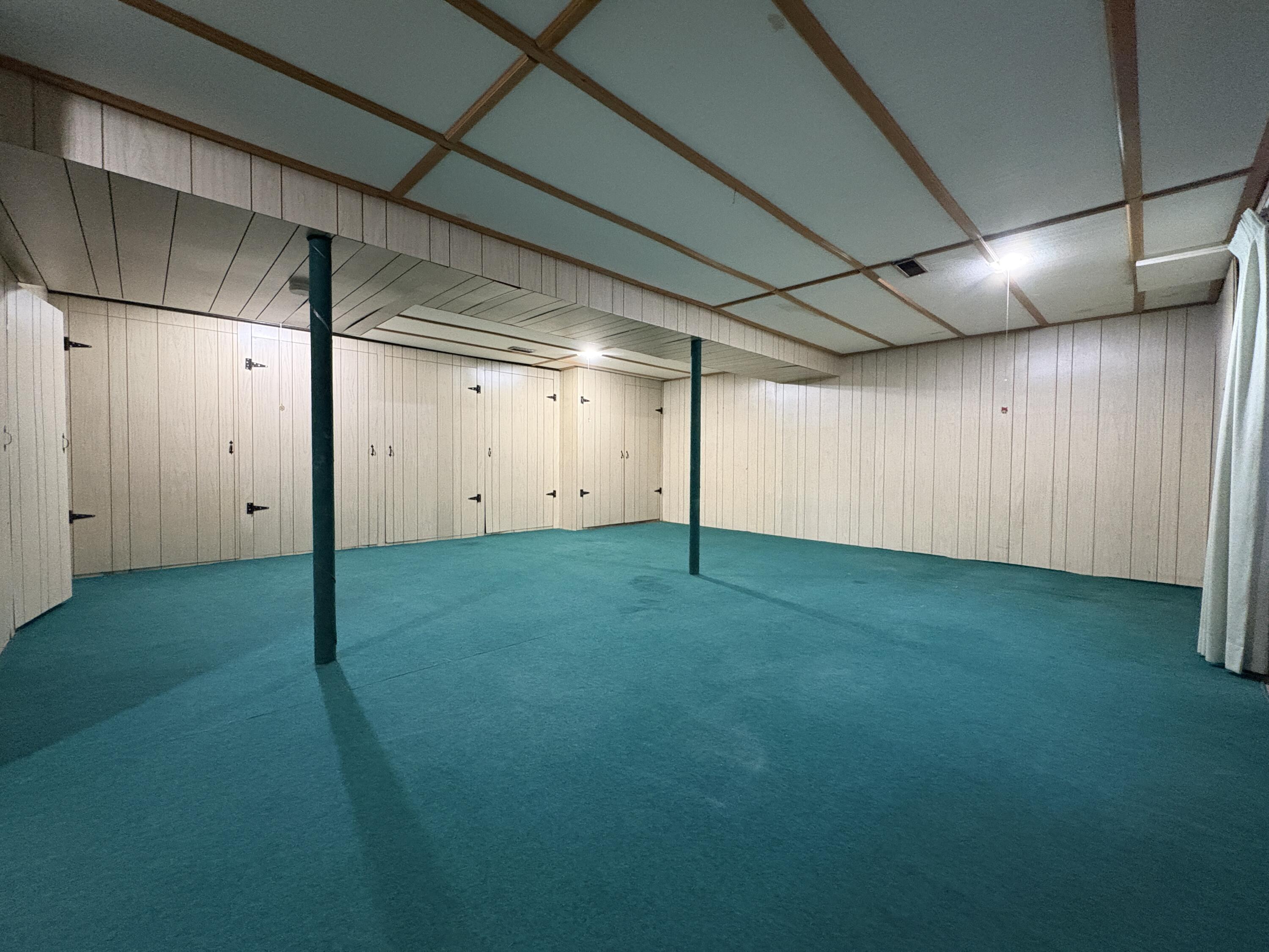 6233 Hereford Road Saline, MI 48176 - Photo 25 of 26 IMG_1882