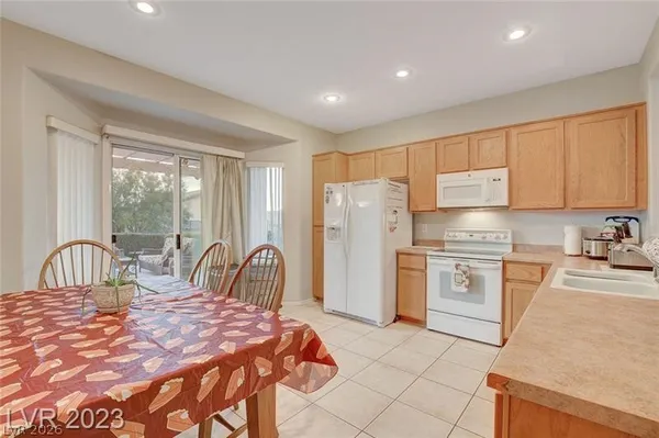 $1,850 | 3045 Olivia Heights Avenue, Henderson, NV 89052