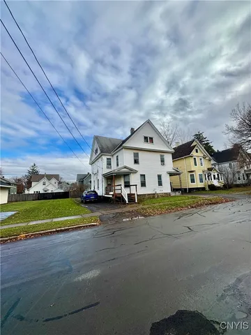 $99,900 | 4 Warren Avenue, Auburn, NY 13021