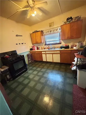 $99,900 | 4 Warren Avenue, Auburn, NY 13021