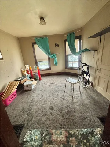 $99,900 | 4 Warren Avenue, Auburn, NY 13021