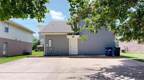$3,200 | 1619 Park Place, College Station, TX 77840