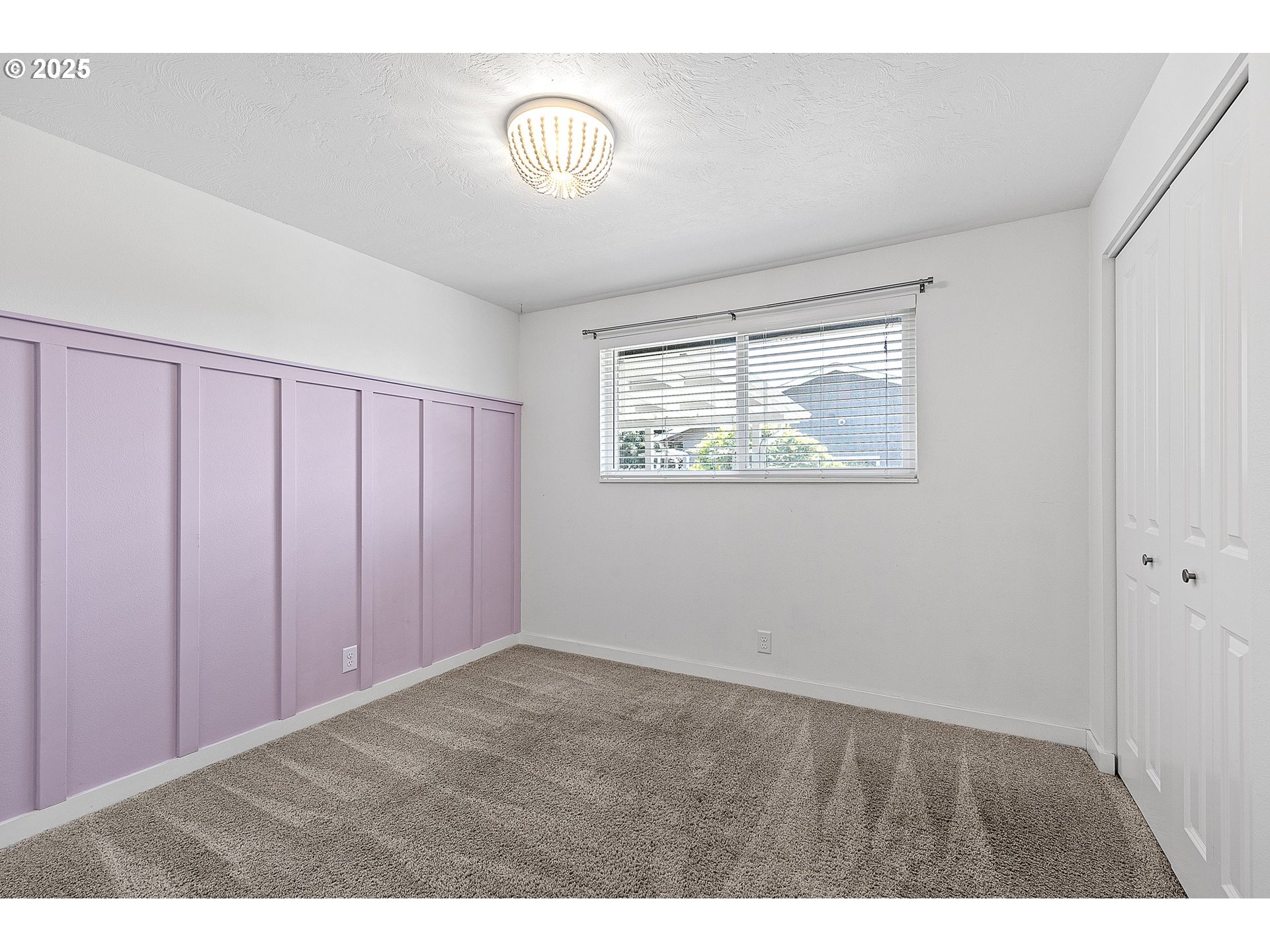 2378 11th Street Springfield, OR 97477 - Photo 21 of 38 a view of an empty room with a window