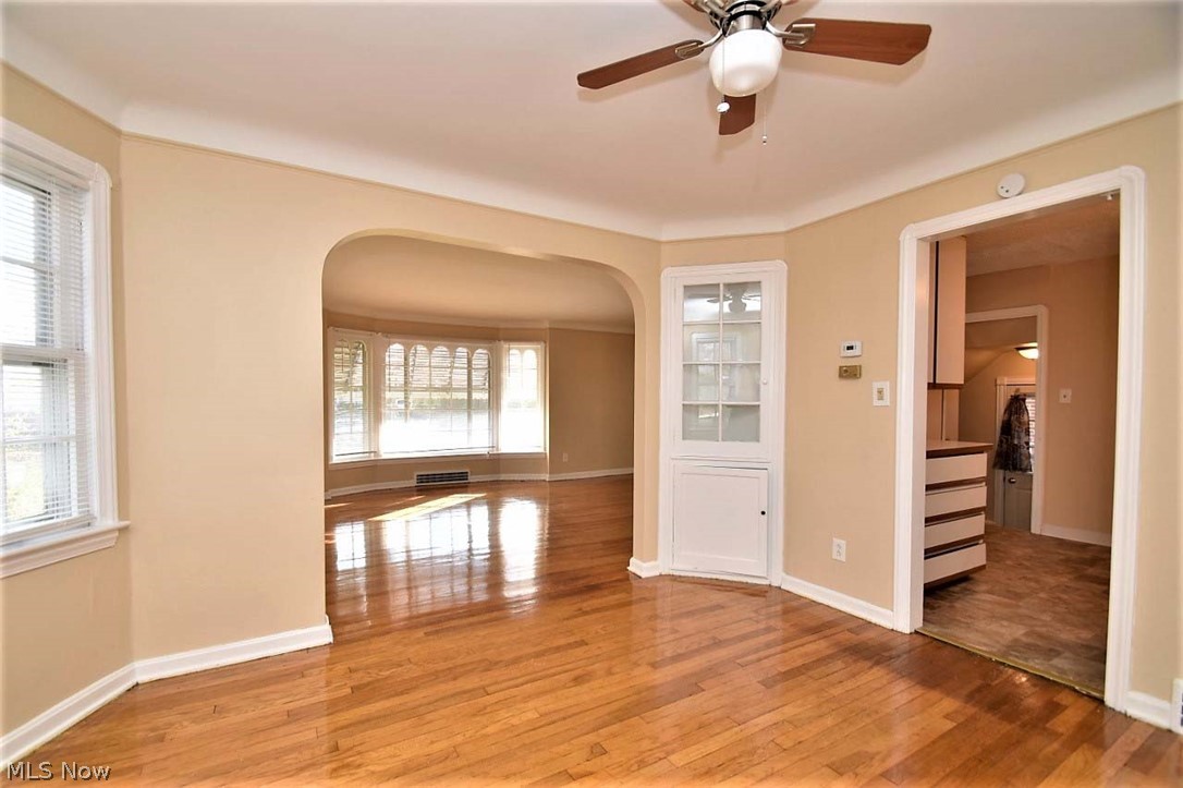 1206 Yellowstone Road Cleveland, OH 44121 - Photo 8 of 35 Gallery Image 8