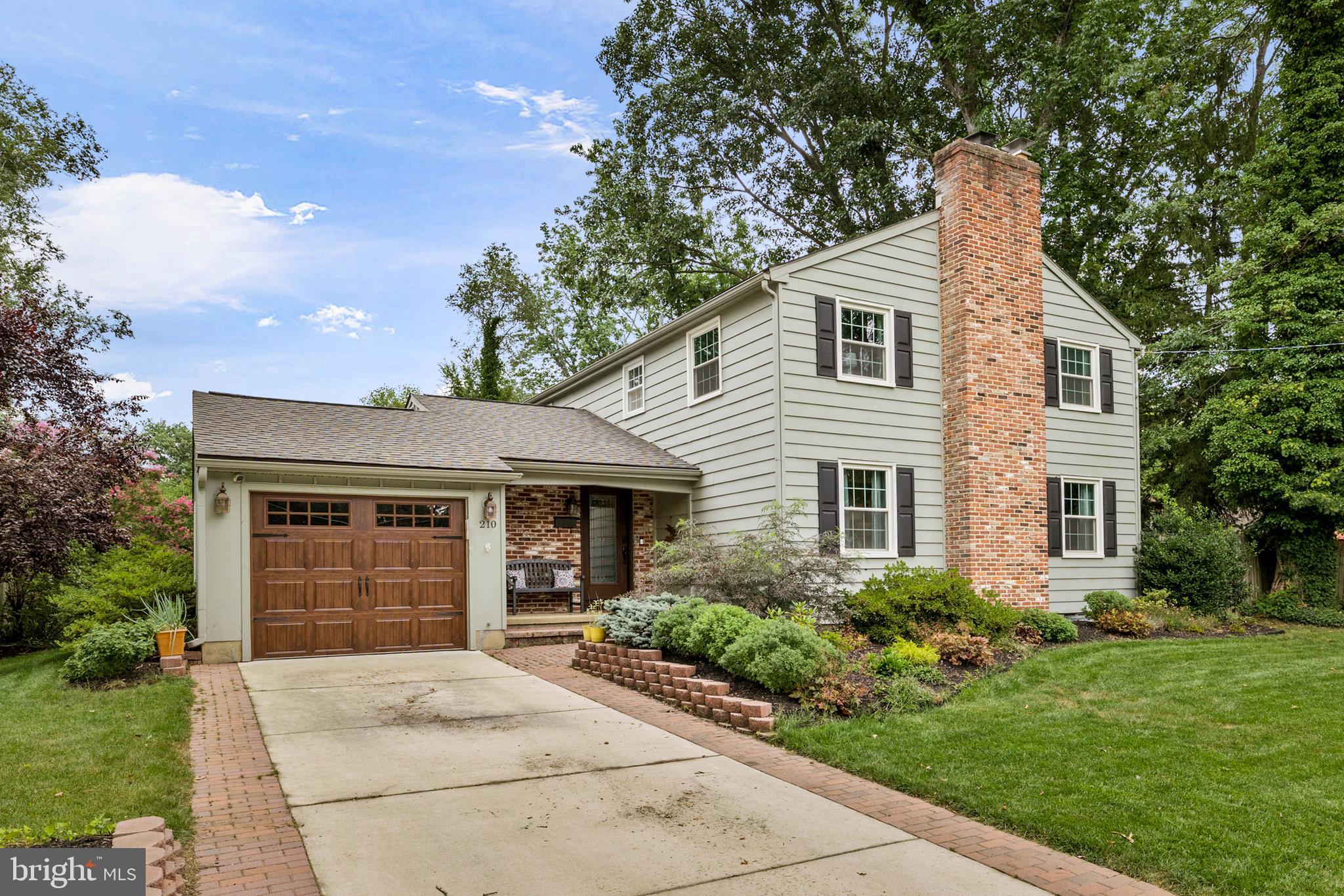 210 Sharrowvale Road Cherry Hill, NJ 08034 - Photo 2 of 33