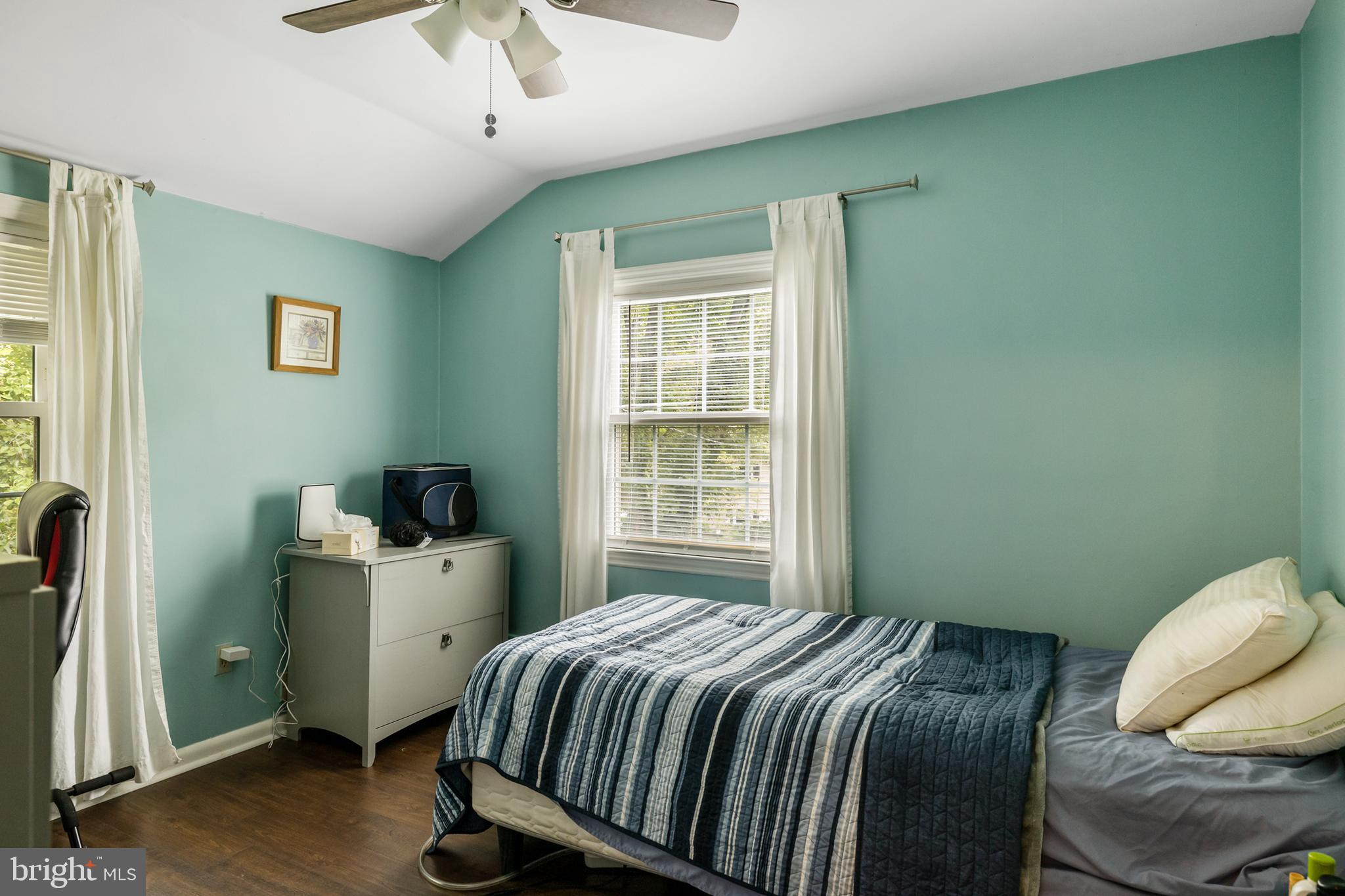 210 Sharrowvale Road Cherry Hill, NJ 08034 - Photo 25 of 33