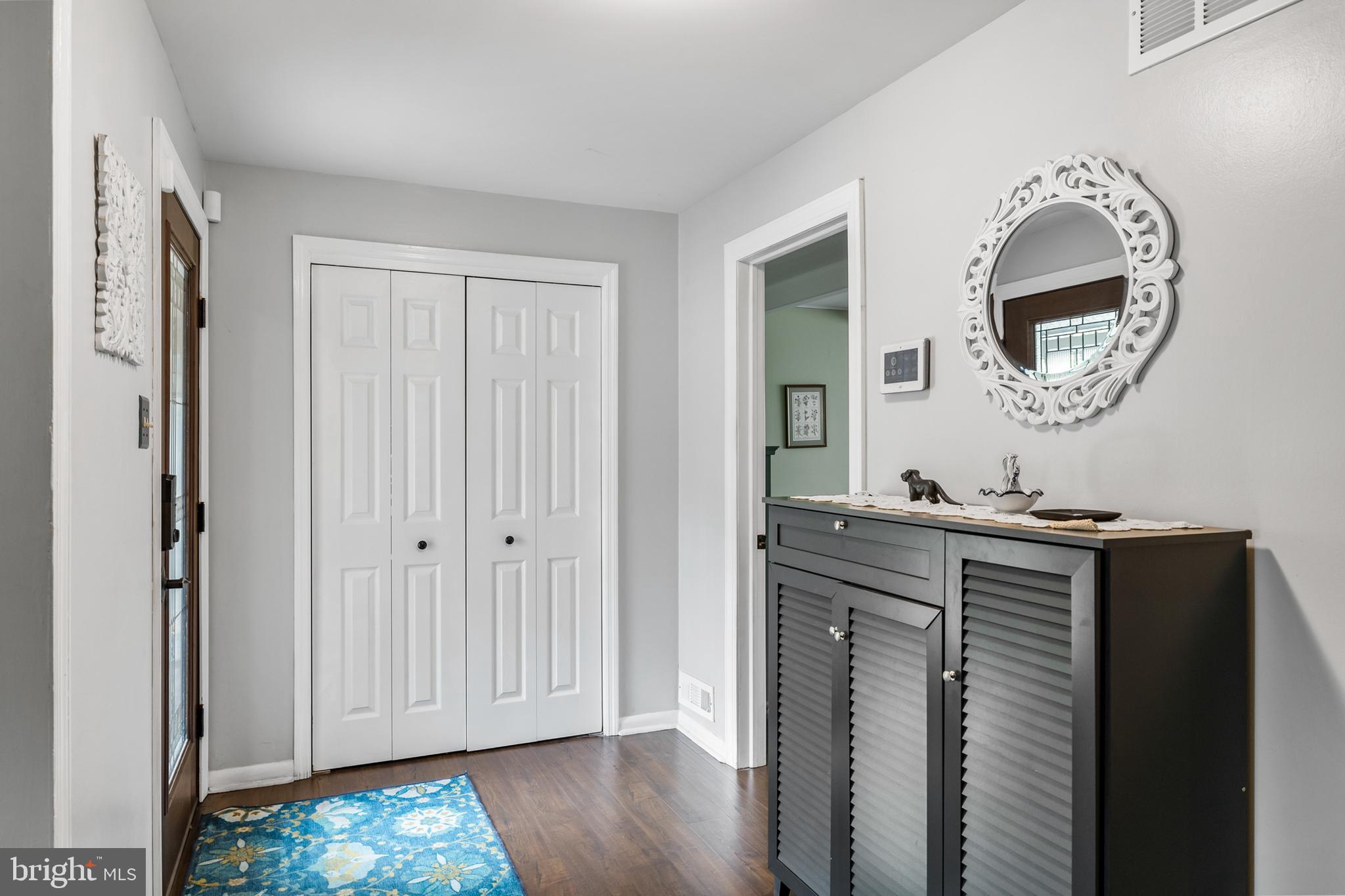 210 Sharrowvale Road Cherry Hill, NJ 08034 - Photo 4 of 33