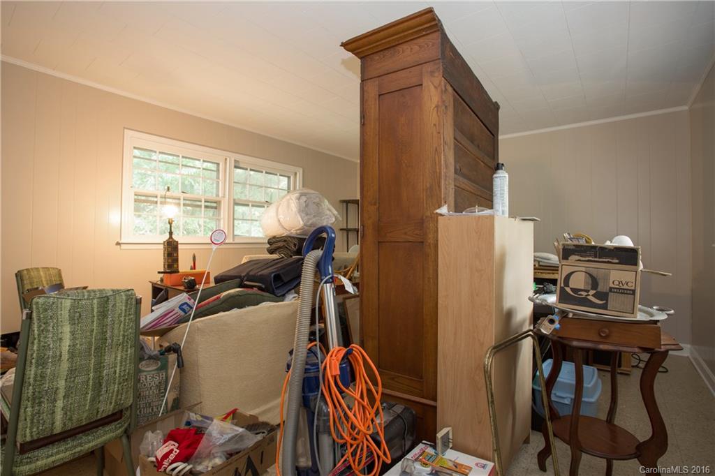 125 Old Bee Tree Road Swannanoa, NC 28778 - Photo 14 of 21 Gallery Image 14