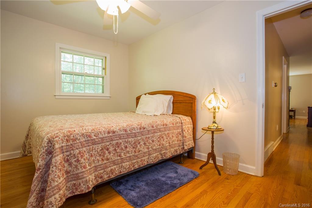 125 Old Bee Tree Road Swannanoa, NC 28778 - Photo 10 of 21 Gallery Image 10