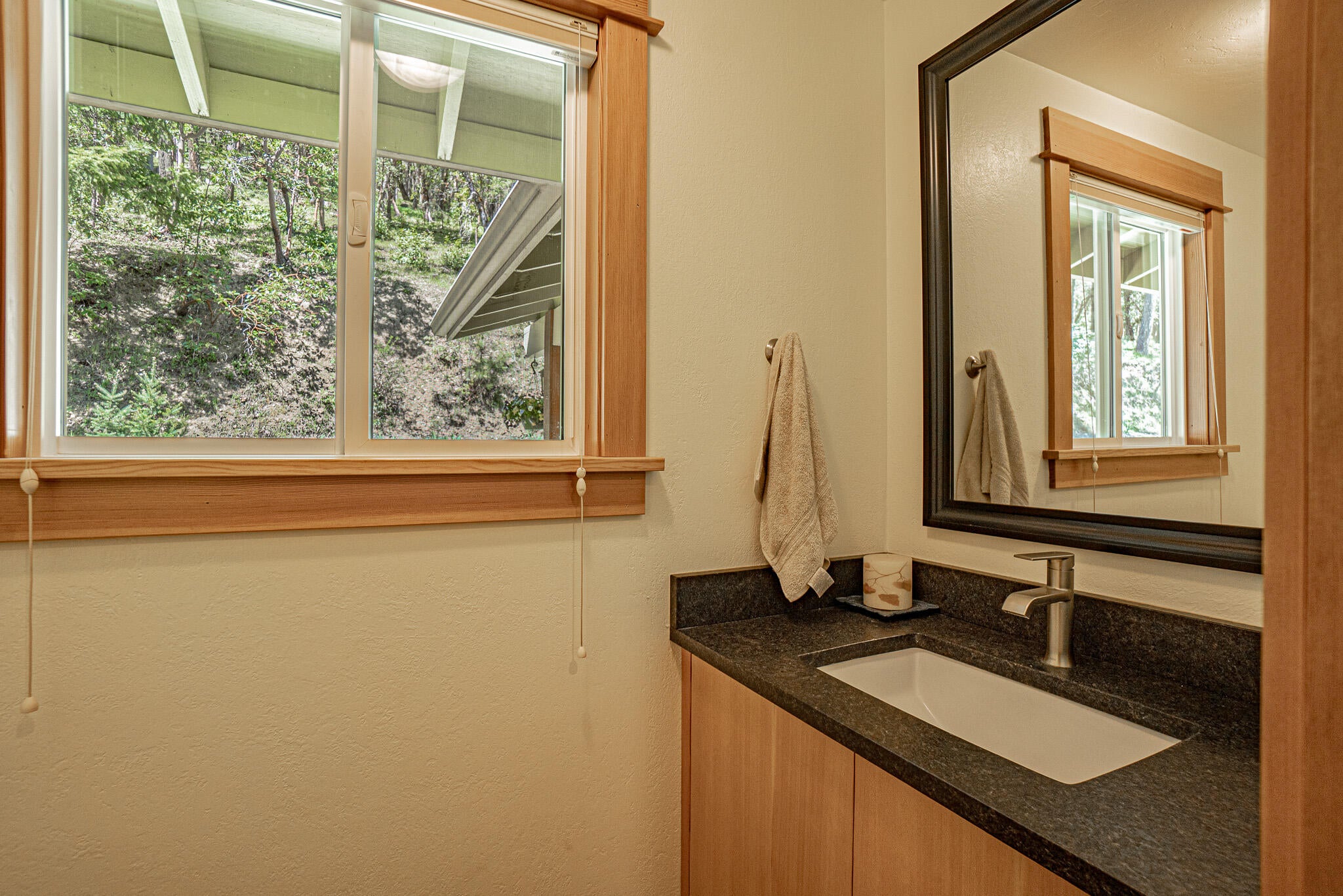 3200 Anderson Creek Road Talent, OR 97540 - Photo 23 of 69 DSC09814-HDR