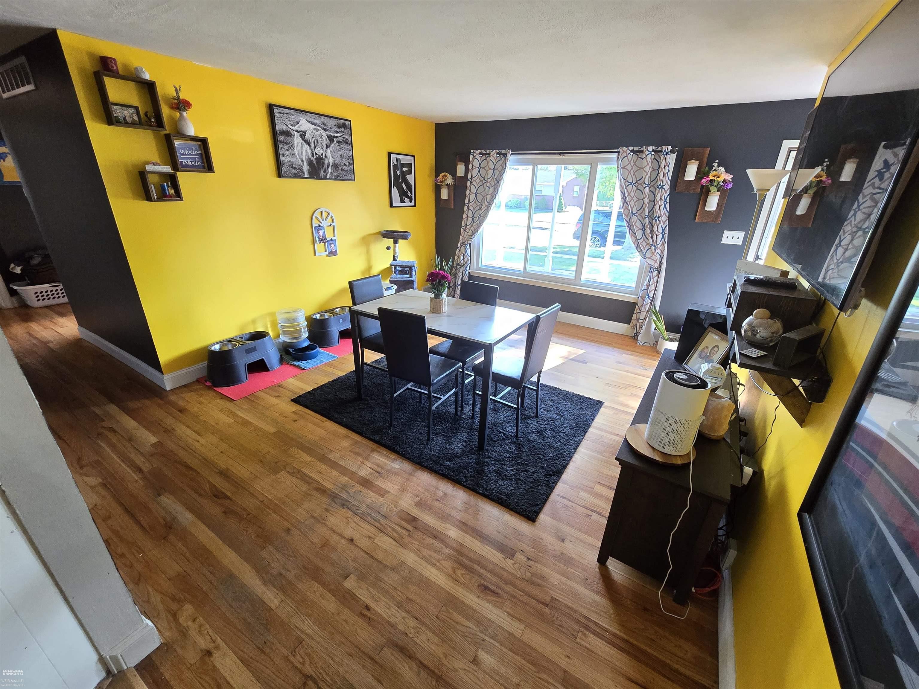 23221 Dale Allen Street Clinton, MI 48035 - Photo 8 of 19