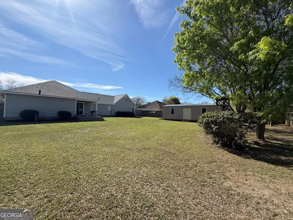 $289,900 | 1405 Pebblewood Drive, Adel, GA 31620