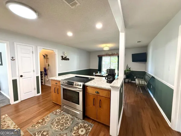 $289,900 | 1405 Pebblewood Drive, Adel, GA 31620