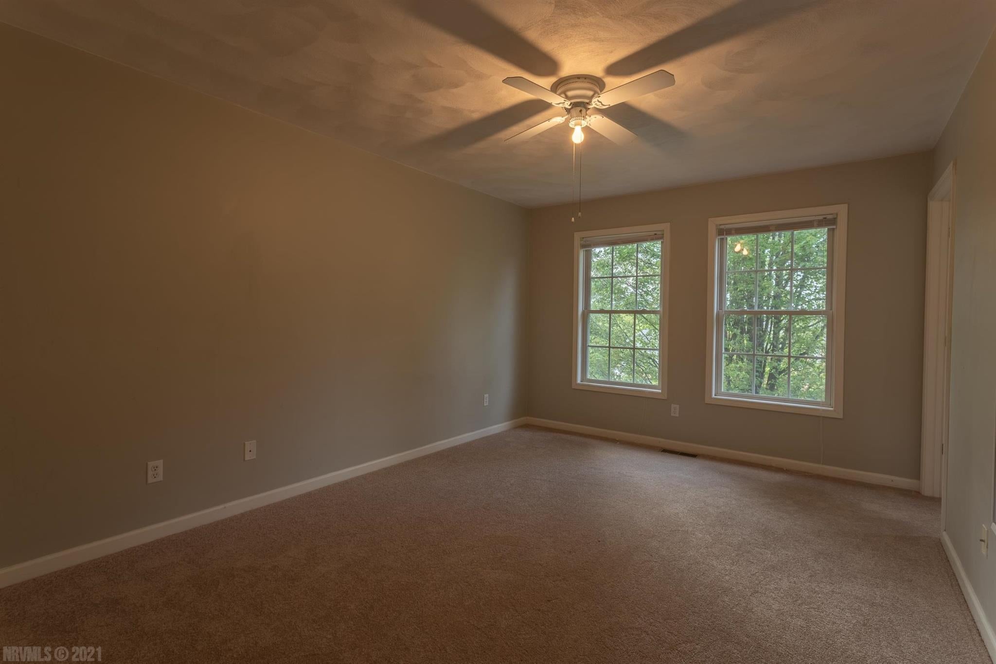 640 Republic Road Christiansburg, VA 24073 - Photo 6 of 27 Gallery Image 6