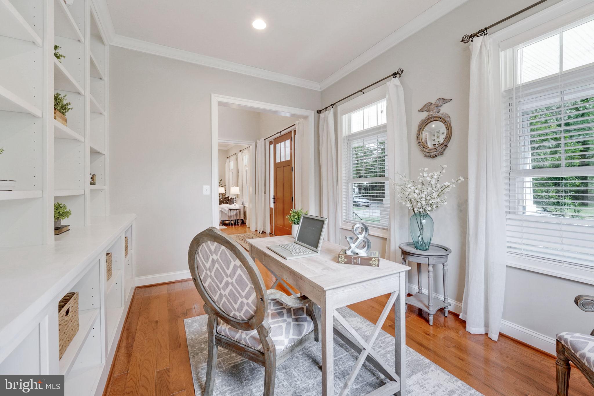 8908 Walker Street Fairfax, VA 22032 - Photo 11 of 66