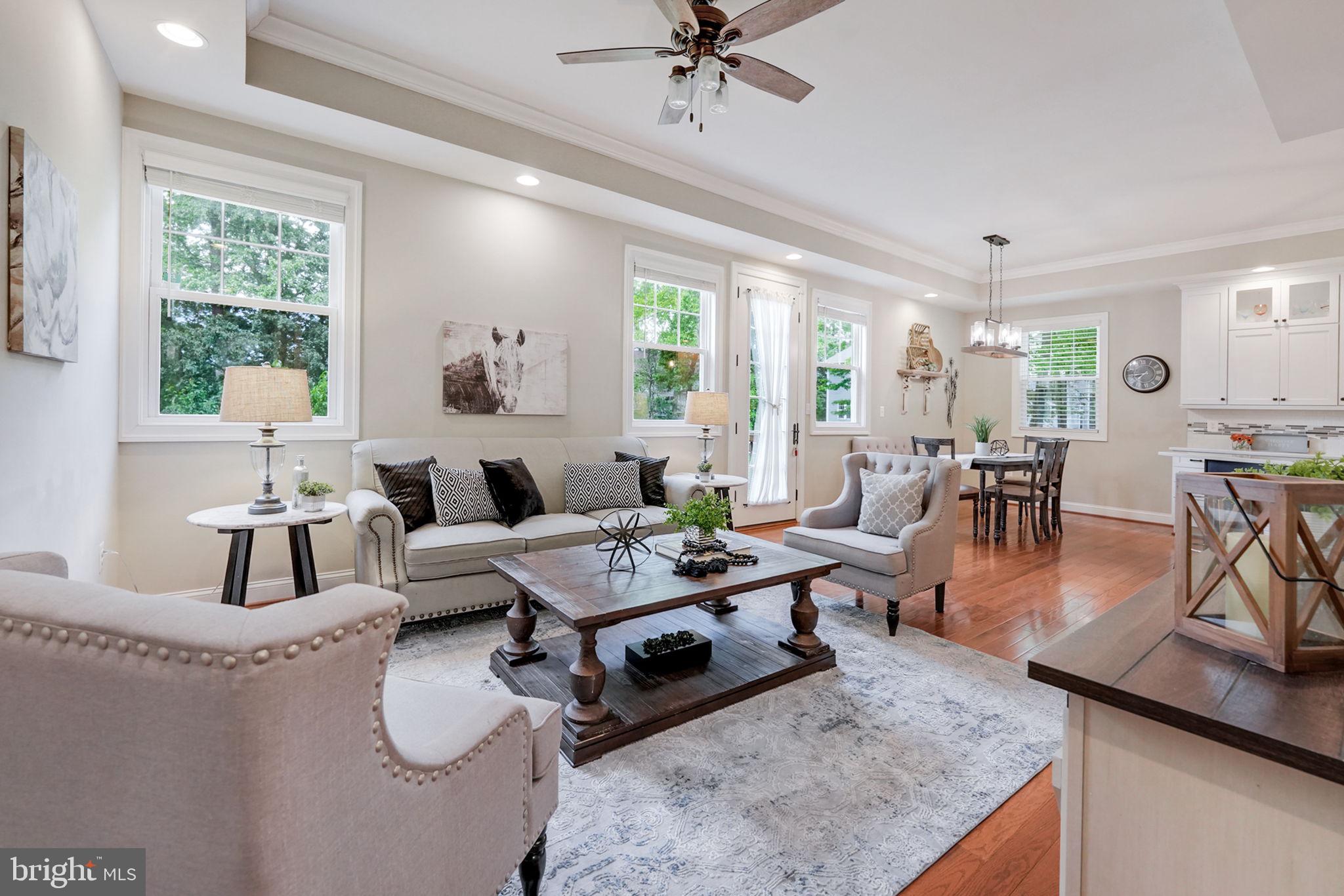 8908 Walker Street Fairfax, VA 22032 - Photo 13 of 66 Family room