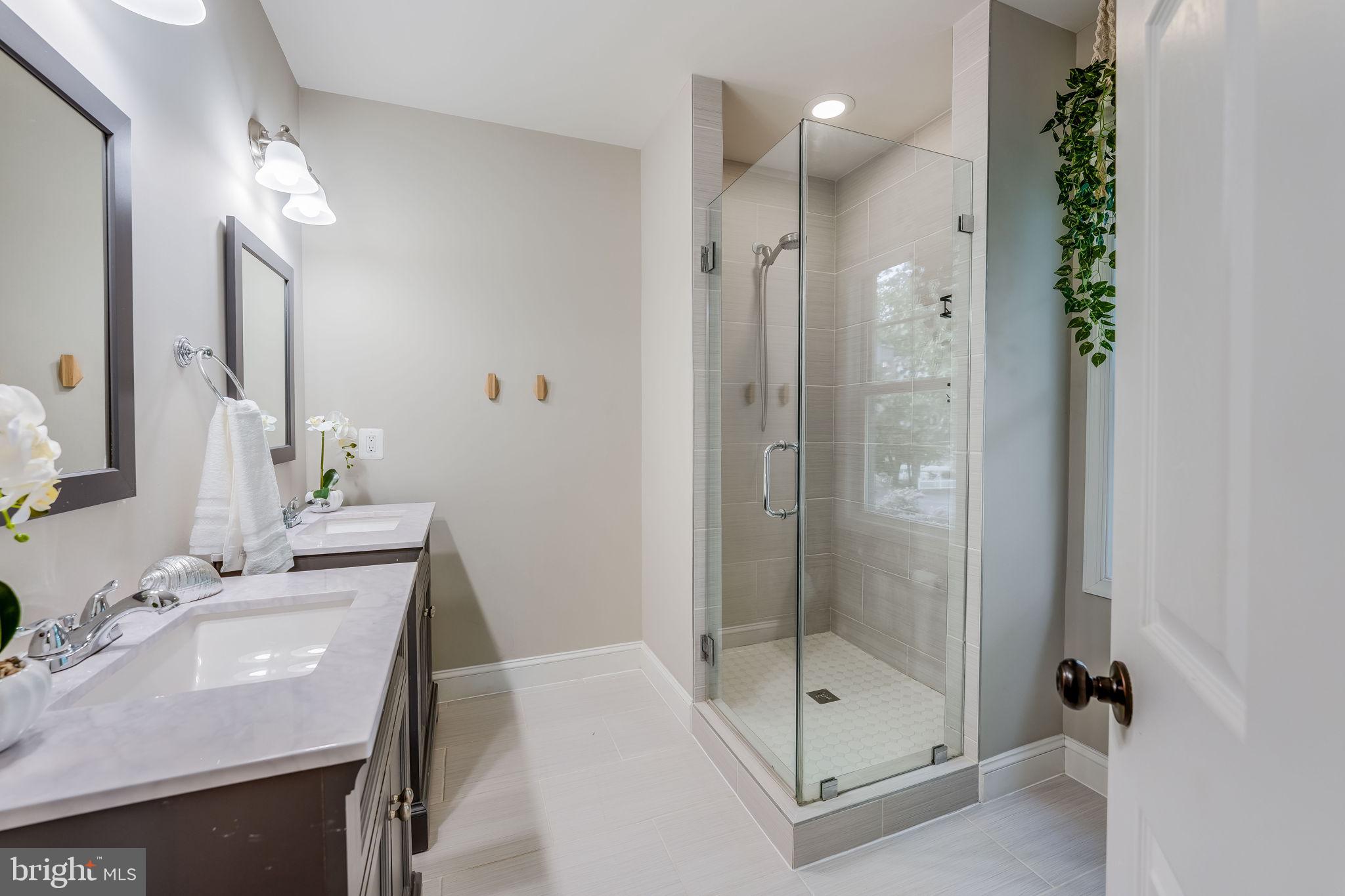 8908 Walker Street Fairfax, VA 22032 - Photo 34 of 66