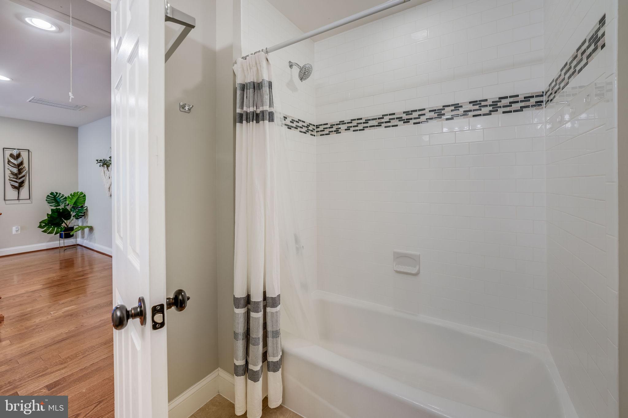 8908 Walker Street Fairfax, VA 22032 - Photo 47 of 66