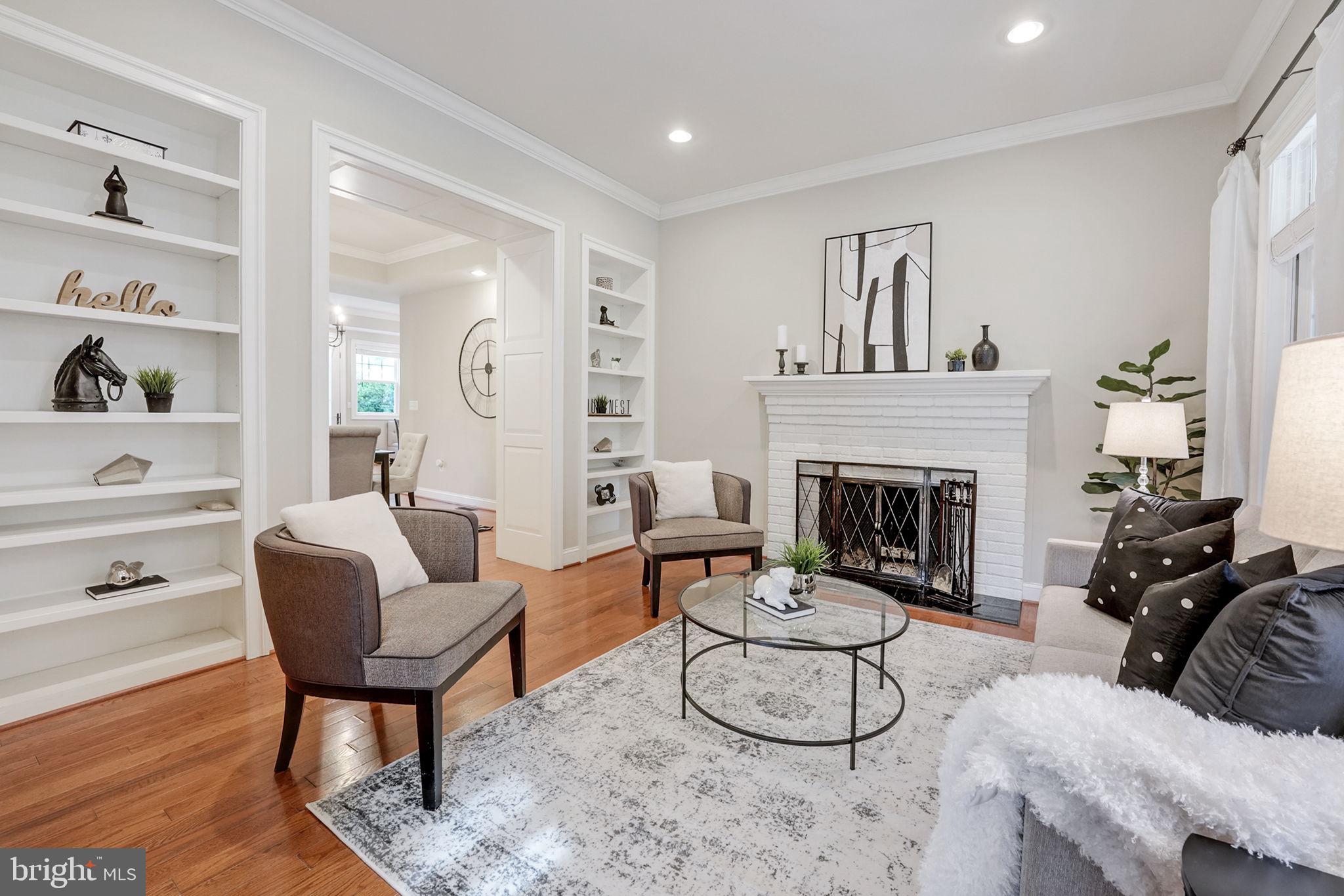 8908 Walker Street Fairfax, VA 22032 - Photo 6 of 66 Formal living room