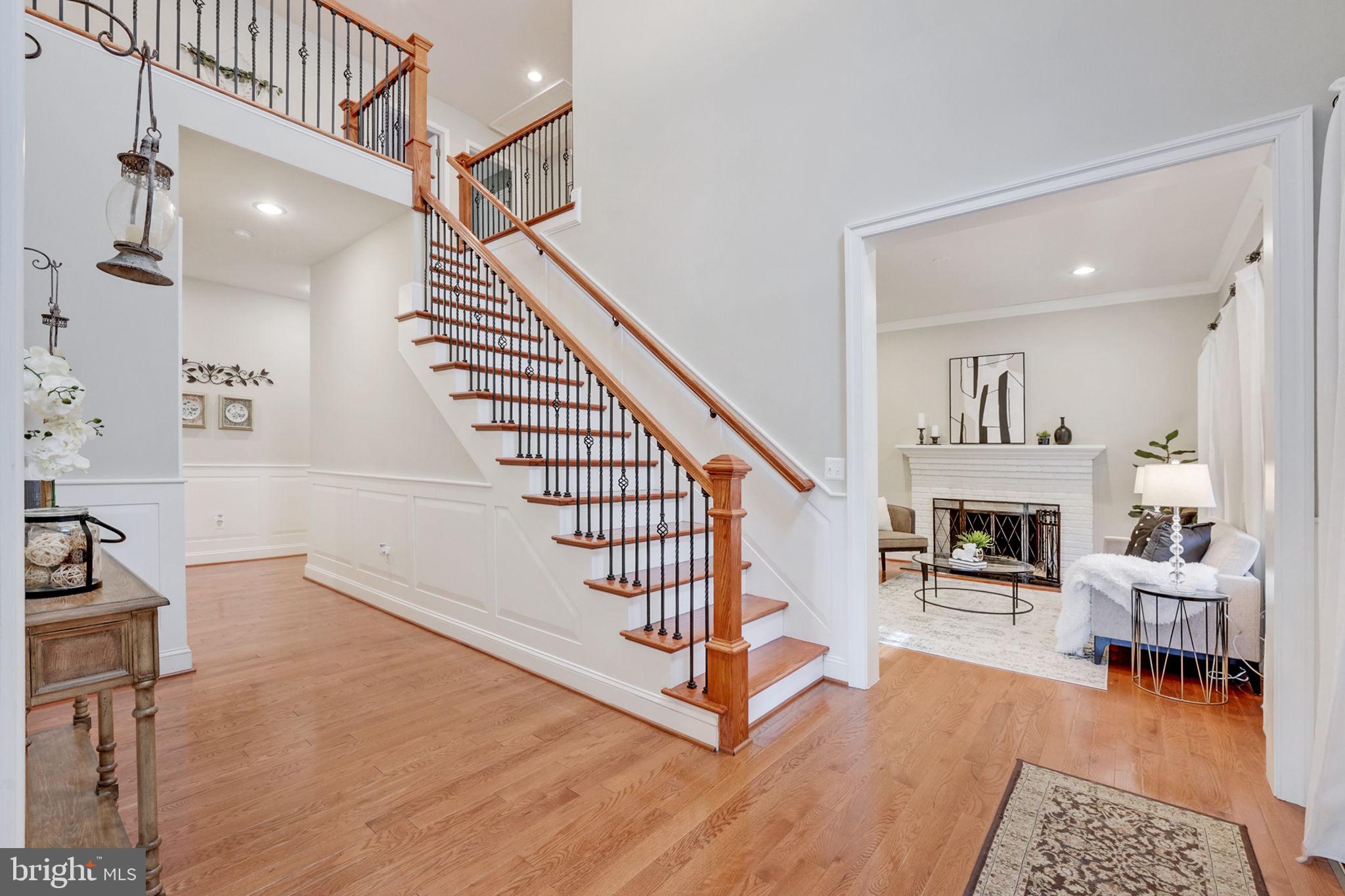 8908 Walker Street Fairfax, VA 22032 - Photo 7 of 66