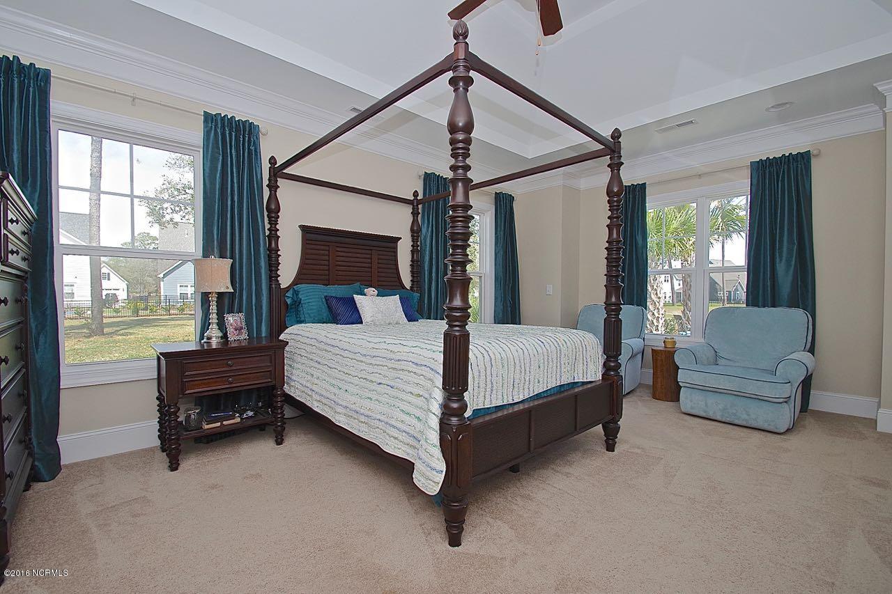 407 Cutter Way Newport, NC 28570 - Photo 16 of 38 Principal Suite