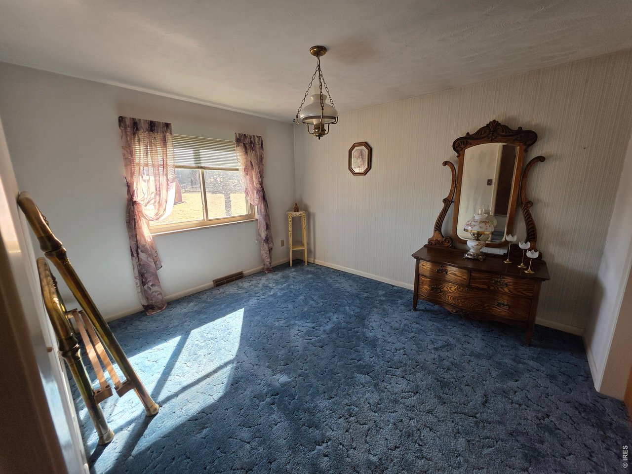 8840 Niwot Road Niwot, CO 80503 - Photo 7 of 34 a view of a room with gym equipment