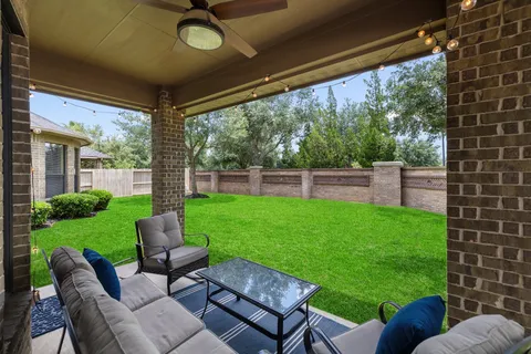 $599,000 | 4543 Red Yucca Drive, Katy, TX 77494