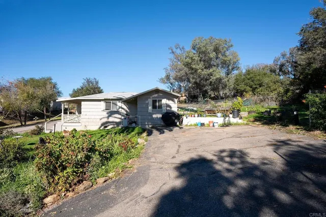 $3,000,000 | 2560-66 Alpine Boulevard, Alpine, CA 91901