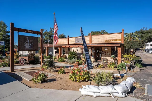 $3,000,000 | 2560-66 Alpine Boulevard, Alpine, CA 91901