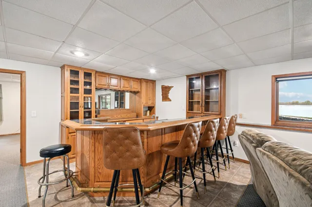 $700,000 | 44080 Maple Lane, Harris, MN 55032