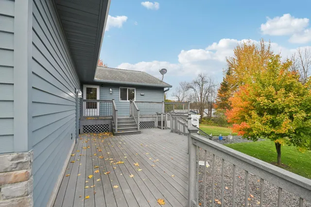 $700,000 | 44080 Maple Lane, Harris, MN 55032