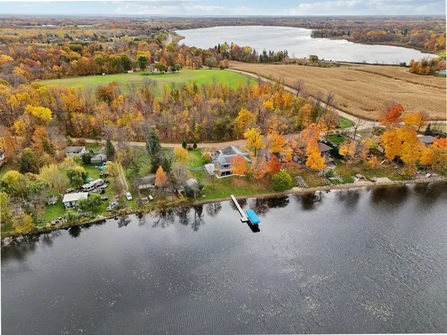 $700,000 | 44080 Maple Lane, Harris, MN 55032