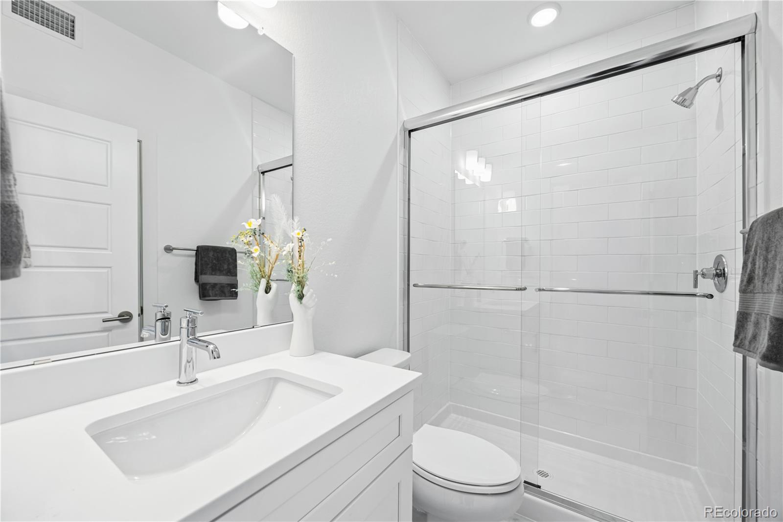 10 Oneida Court Denver, CO 80230 - Photo 16 of 33