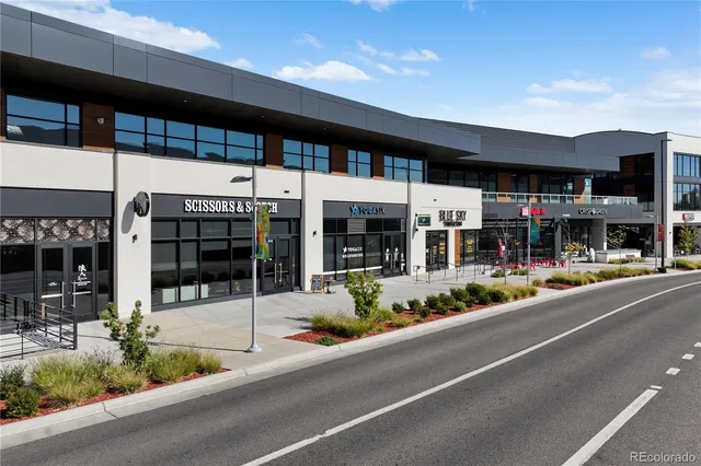 $828,000 | 10 Oneida Court, Denver, CO 80230