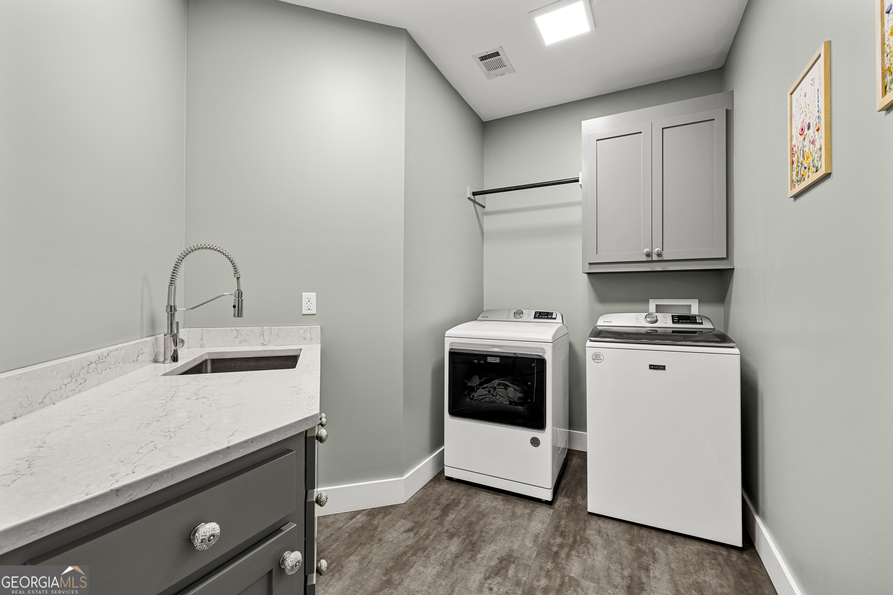 276 Davis Lake Road Thomaston, GA 30286 - Photo 37 of 108 a kitchen with a sink cabinets and appliances