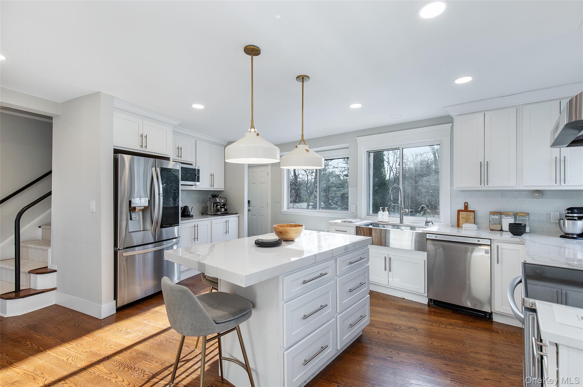 25 Roxbury Road Scarsdale, NY 10583 - Photo 11 of 32 Alternative view of the eat-in chef's kitchen.