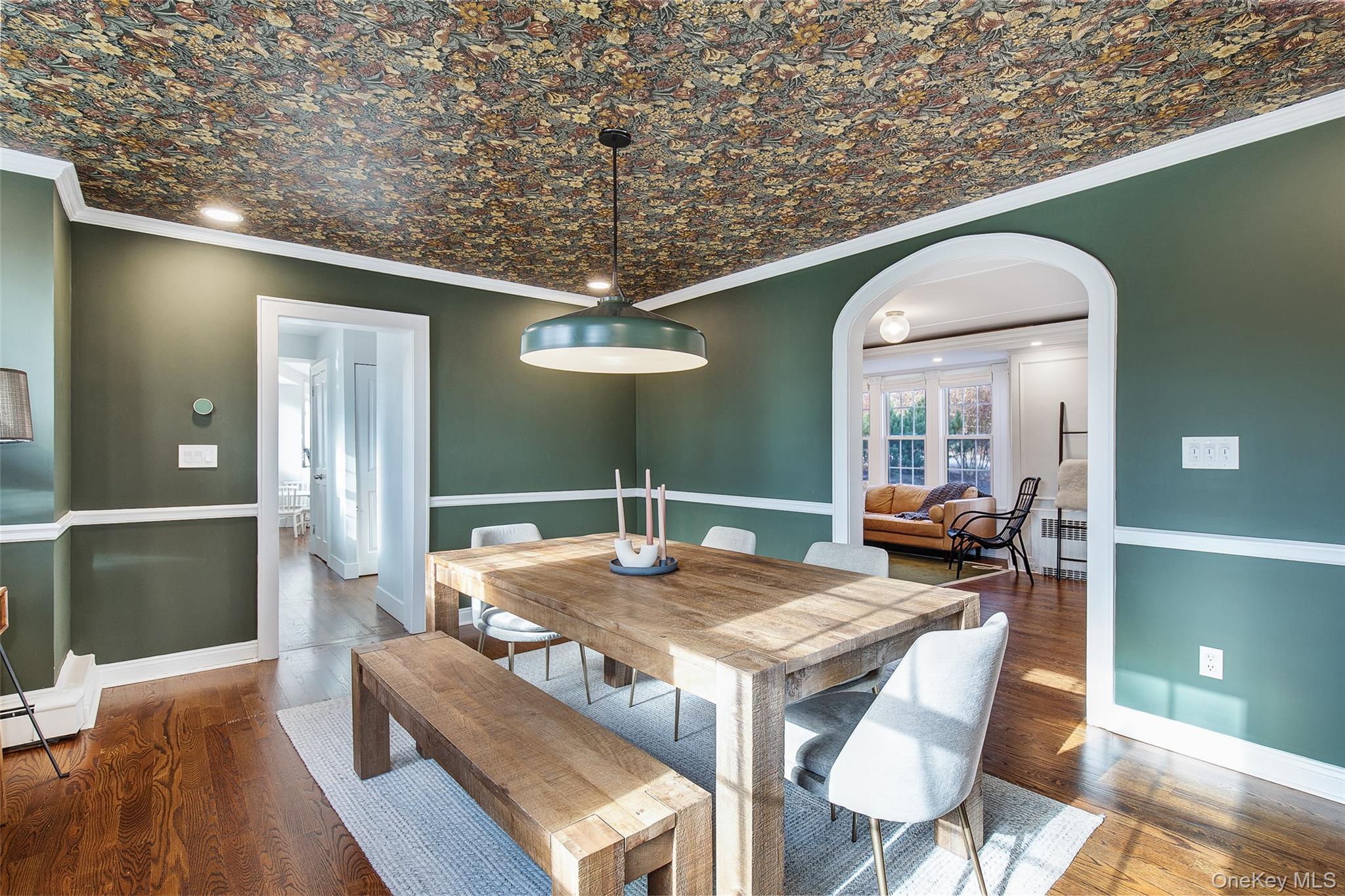 25 Roxbury Road Scarsdale, NY 10583 - Photo 5 of 32 View of the dining room showcases the great layout and highlights the dining room's convenient access to the butler's pantry.
