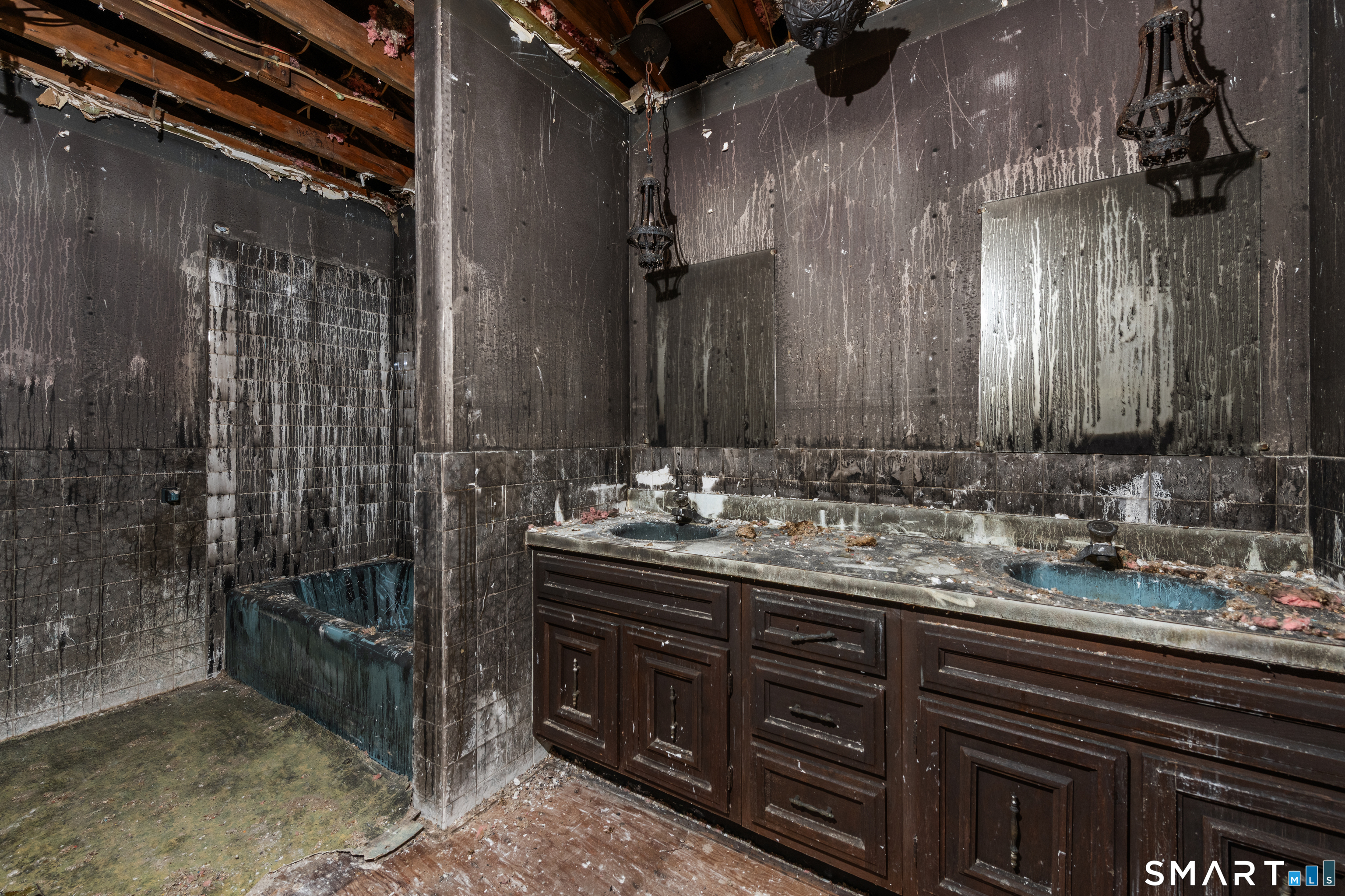 131 Birch Mountain Road Bolton, CT 06043 - Photo 34 of 37