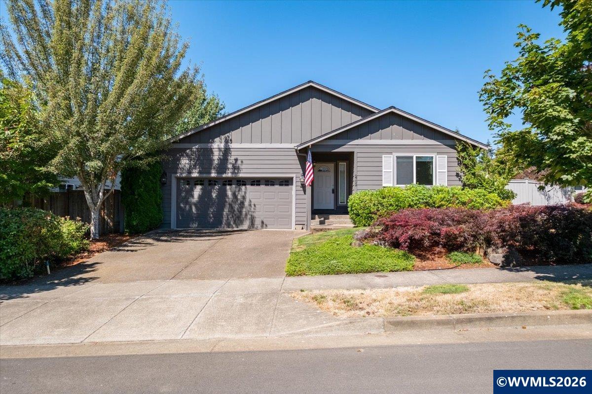 2702 Oak Ridge Street Northwest Albany, OR 97321 - Photo 1 of 50