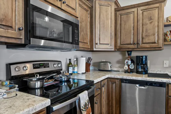 $318,500 | 2207 Caroline Street, Cumberland, WI 54829