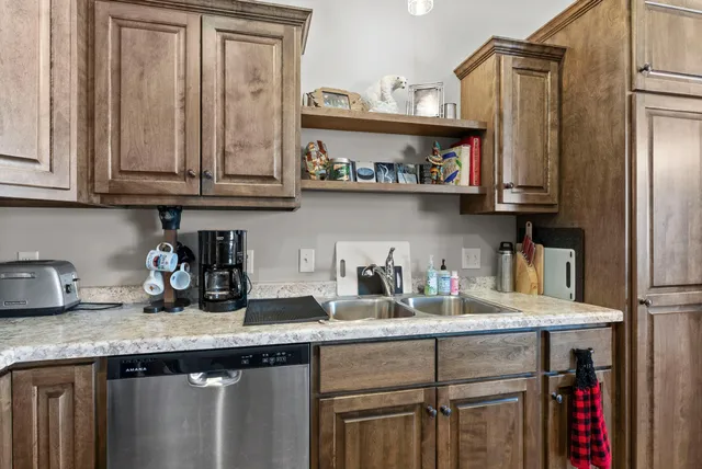 $318,500 | 2207 Caroline Street, Cumberland, WI 54829