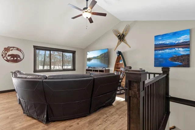 $318,500 | 2207 Caroline Street, Cumberland, WI 54829