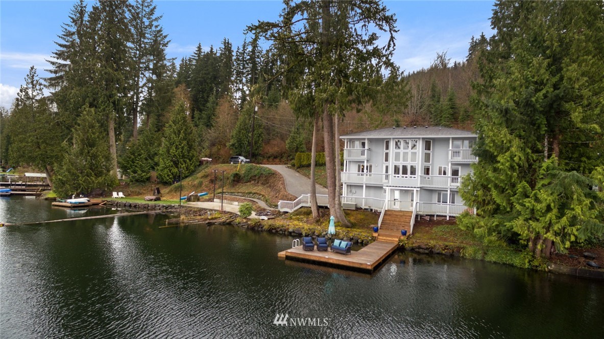 23903 South Lake Roesiger Road Snohomish, WA 98290 - Photo 2 of 25