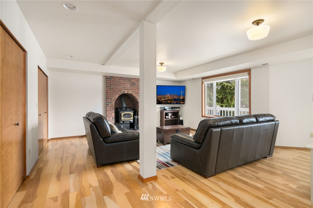 23903 South Lake Roesiger Road Snohomish, WA 98290 - Photo 12 of 25